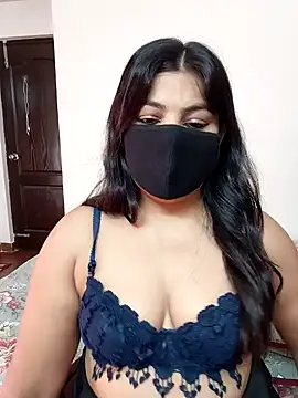 Snapshot of Aavya_007 chatting on April 26, 2026, 10:02 am Aavya 007 online show from April 26, 2026, 10:02 am