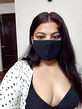 Snapshot of Aavya_007 chatting on May 21, 2026, 3:35 am Aavya 007 online show from May 21, 2026, 3:35 am