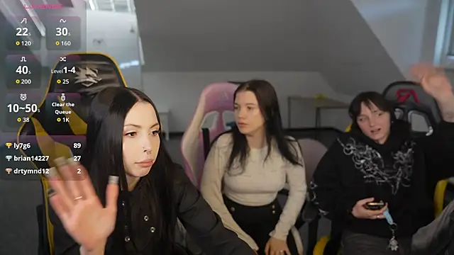 VivianSweet  online show from April 1, 2026, 1:41 pm