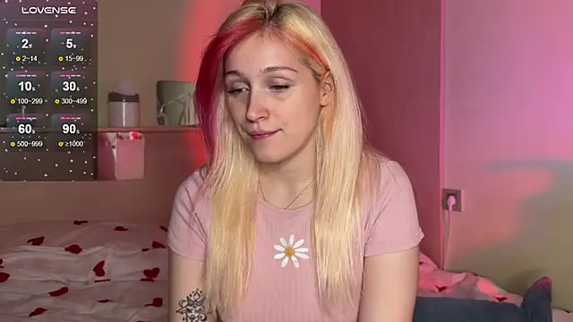  Annabel Myr  online show from November 27, 2025, 11:12 am