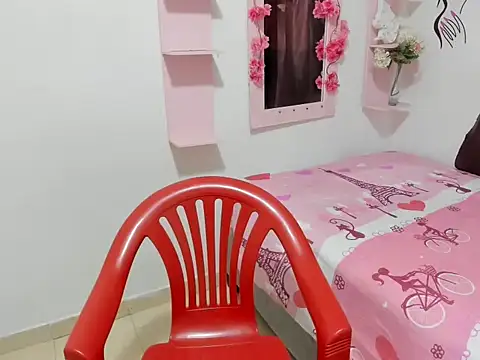 Snapshot of Liana_hot12 chatting on January 10, 2026, 1:57 pm Liana hot12 online show from January 10, 2026, 1:57 pm