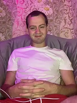 sal0mka online show from October 8, 2025, 8:17 pm