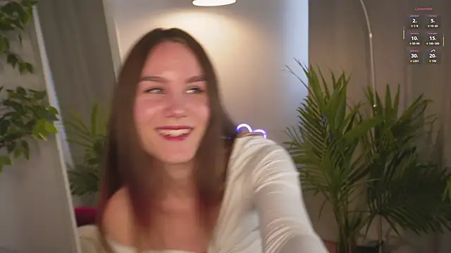  Clare Florence  online show from September 28, 2025, 1:49 pm