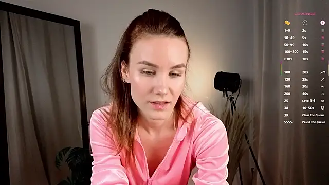  Clare Florence  online show from March 30, 2026, 1:34 pm