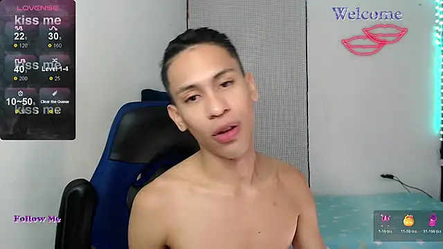 dylan apol0 online show from November 13, 2025, 6:23 am