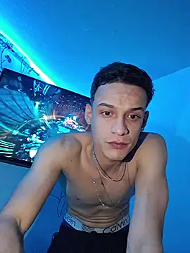 Snapshot of Ethanho0t chatting on November 15, 2025, 7:38 am Ethanho0t online show from November 15, 2025, 7:38 am