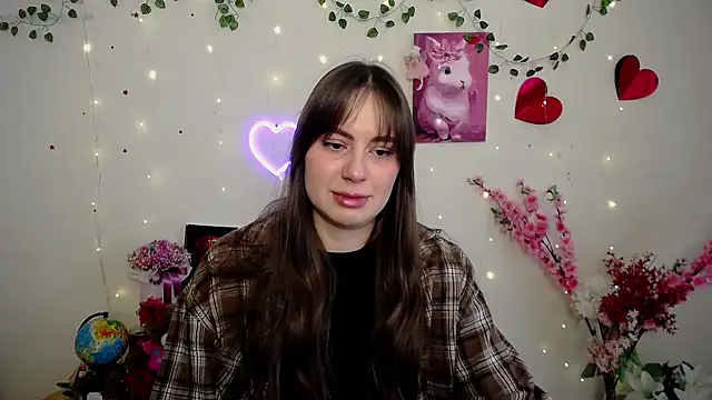 Amanda Bright  online show from March 6, 2026, 8:22 am