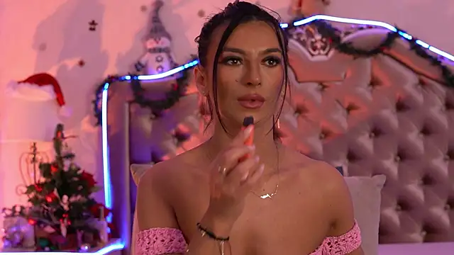 KinkyAmelie online show from December 18, 2025, 6:36 pm