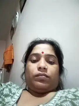 Trisha 71 online show from October 29, 2025, 4:20 pm