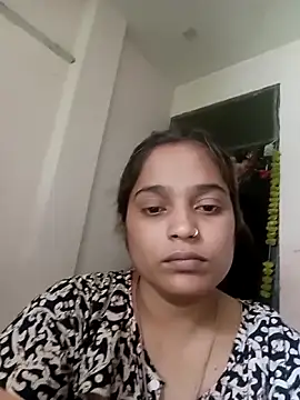 Snapshot of Trisha_71 chatting on June 12, 2026, 5:06 am Trisha 71 online show from June 12, 2026, 5:06 am