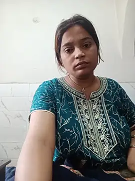 Snapshot of Trisha_71 chatting on June 18, 2026, 4:13 am Trisha 71 online show from June 18, 2026, 4:13 am