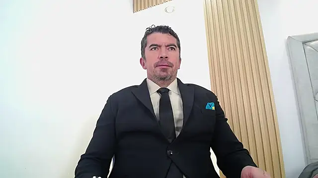 Snapshot of JuanKFit_45 chatting on April 25, 2026, 1:41 pm JuanKFit 45 online show from April 25, 2026, 1:41 pm