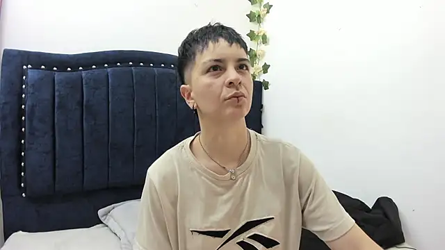  Hannah Hot online show from November 27, 2025, 1:40 am