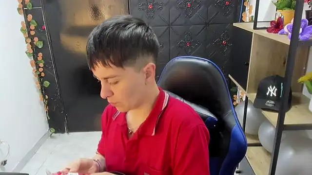  Hannah Hot online show from March 29, 2026, 3:39 am