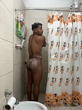 AlexBrasua online show from March 26, 2026, 12:06 am