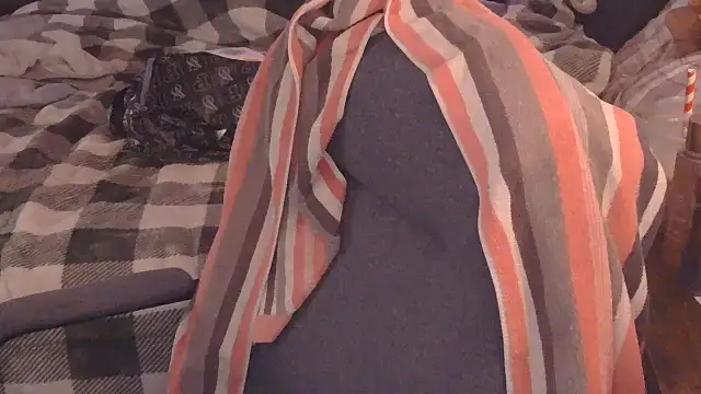 Sexyblonde12344 online show from September 26, 2025, 6:12 pm