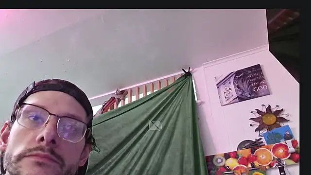 MasterDaddyCool online show from October 24, 2025, 5:26 am