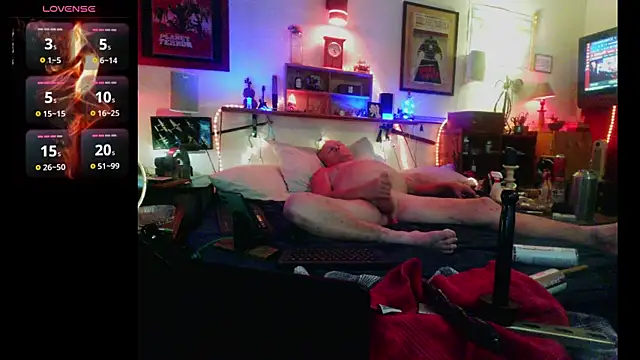 Pussyeat2please online show from May 18, 2026, 11:27 am