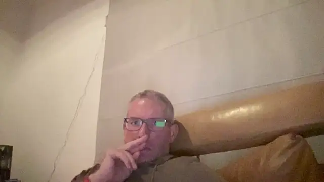 Snapshot of choupipat1 chatting on September 24, 2025, 11:19 pm choupipat1 online show from September 24, 2025, 11:19 pm