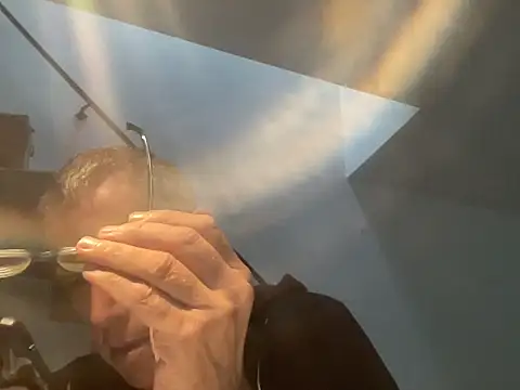 Snapshot of choupipat1 chatting on September 30, 2025, 6:18 am choupipat1 online show from September 30, 2025, 6:18 am