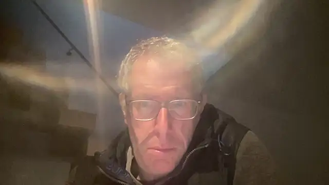 Snapshot of choupipat1 chatting on November 9, 2025, 6:44 am choupipat1 online show from November 9, 2025, 6:44 am