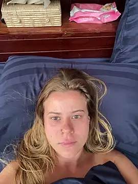 Stellamarbella online show from April 10, 2026, 12:16 am