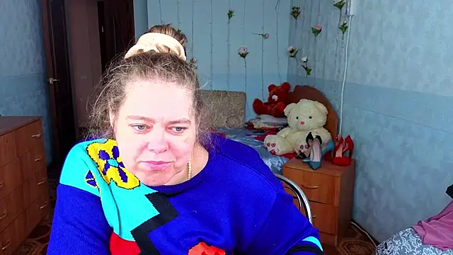 Snapshot of Audrey_Aura chatting on October 5, 2025, 5:06 am Audrey Aura online show from October 5, 2025, 5:06 am