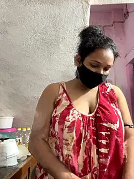 Snapshot of Priyajaanbaby chatting on October 15, 2025, 7:19 am Priyajaanbaby online show from October 15, 2025, 7:19 am