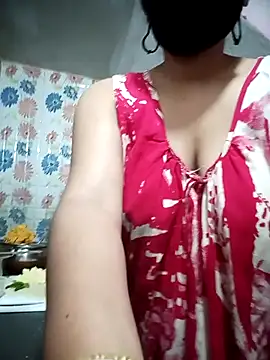 Snapshot of Priyajaanbaby chatting on November 7, 2025, 6:02 am Priyajaanbaby online show from November 7, 2025, 6:02 am