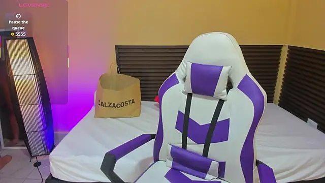 scarlett enjoy1 online show from December 16, 2025, 12:54 pm