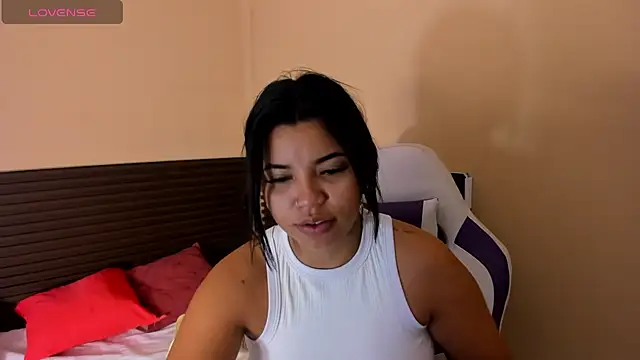 scarlett enjoy1 online show from December 20, 2025, 1:18 pm