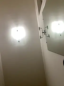 sasatimido online show from March 27, 2026, 4:51 am