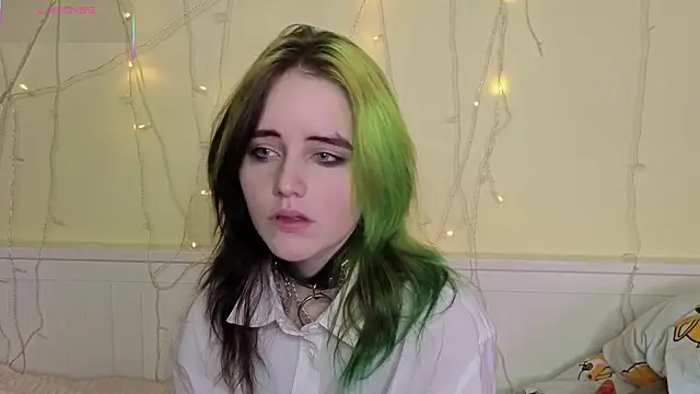 PortiaHedge online show from October 8, 2025, 7:11 pm