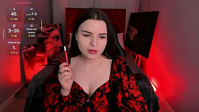 AliceLiador online show from October 7, 2025, 9:23 pm