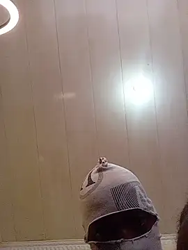 MillanoVenicasa online show from March 11, 2026, 11:16 am