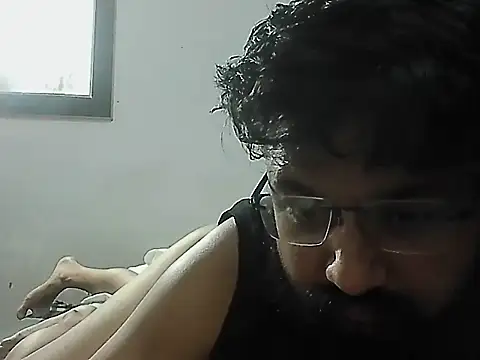 Dollseye online show from March 4, 2026, 3:29 pm