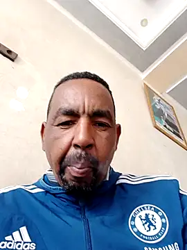 Snapshot of Bob_black chatting on April 7, 2026, 10:48 am Bob black online show from April 7, 2026, 10:48 am