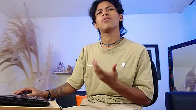 dreyk20 online show from September 24, 2025, 1:58 pm