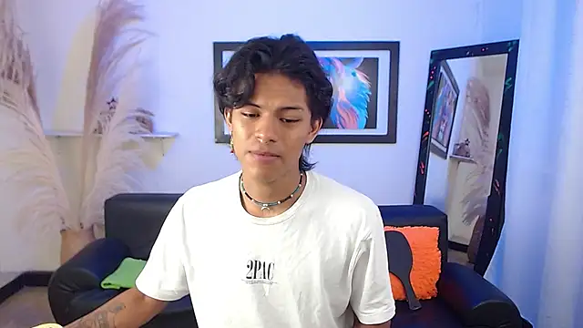 dreyk20 online show from October 4, 2025, 1:20 pm