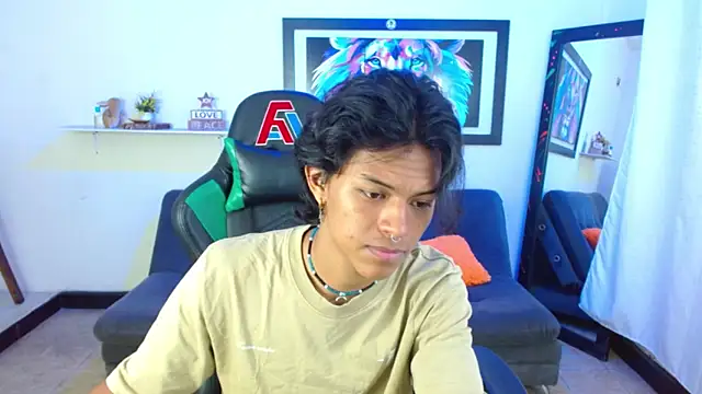 dreyk20 online show from November 3, 2025, 2:07 pm