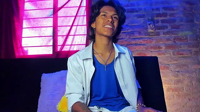 dreyk20 online show from March 18, 2026, 10:35 pm