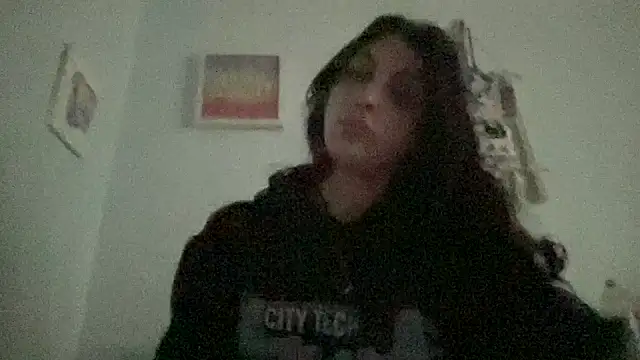 sup3rn0v4 online show from October 26, 2025, 2:01 pm