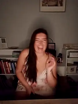 Snapshot of SweetLaurenXX chatting on October 10, 2025, 8:08 pm SweetLaurenXX online show from October 10, 2025, 8:08 pm