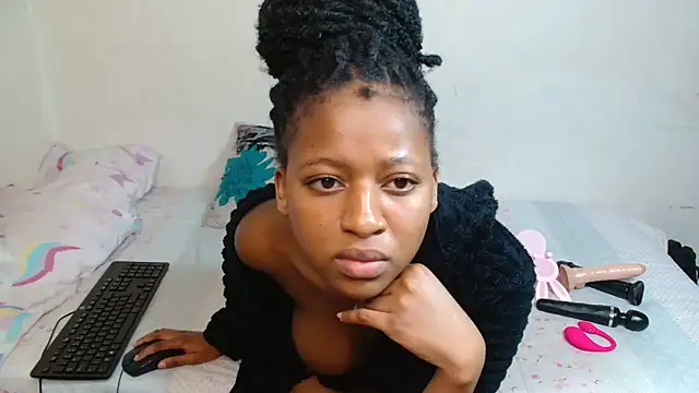 SinfullyForbiddeno7 online show from September 26, 2025, 10:36 pm