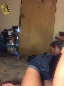 silverbay-456 online show from October 13, 2025, 1:05 am