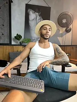 Lucaswatsons online show from September 15, 2025, 7:36 pm
