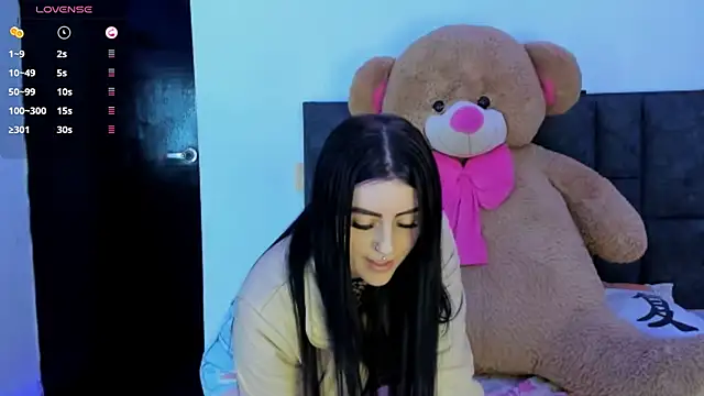 bellacruz3 online show from October 1, 2025, 12:16 am