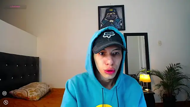 santiago cutex online show from September 23, 2025, 7:55 am