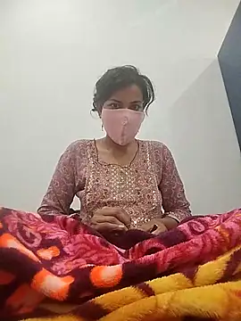 Snapshot of Miss-0012 chatting on November 9, 2025, 4:27 pm Miss-0012 online show from November 9, 2025, 4:27 pm