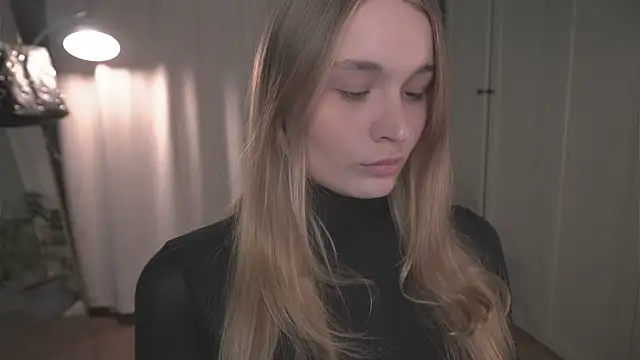 lisa schiele online show from January 11, 2026, 8:03 pm